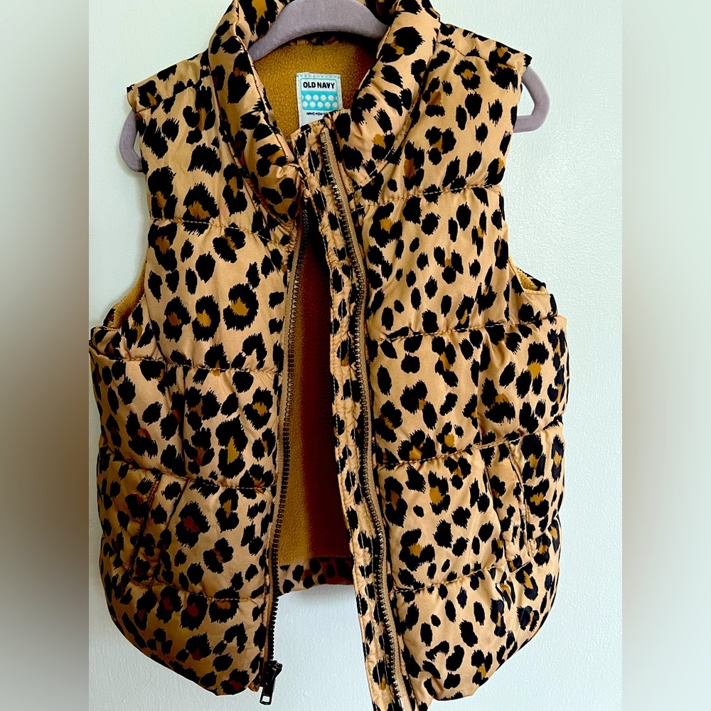 Leopard vest